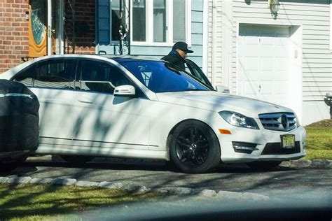 alex tolozano|NYCHA defendant Alex Tolozano jumps into Mercedes to dodge。